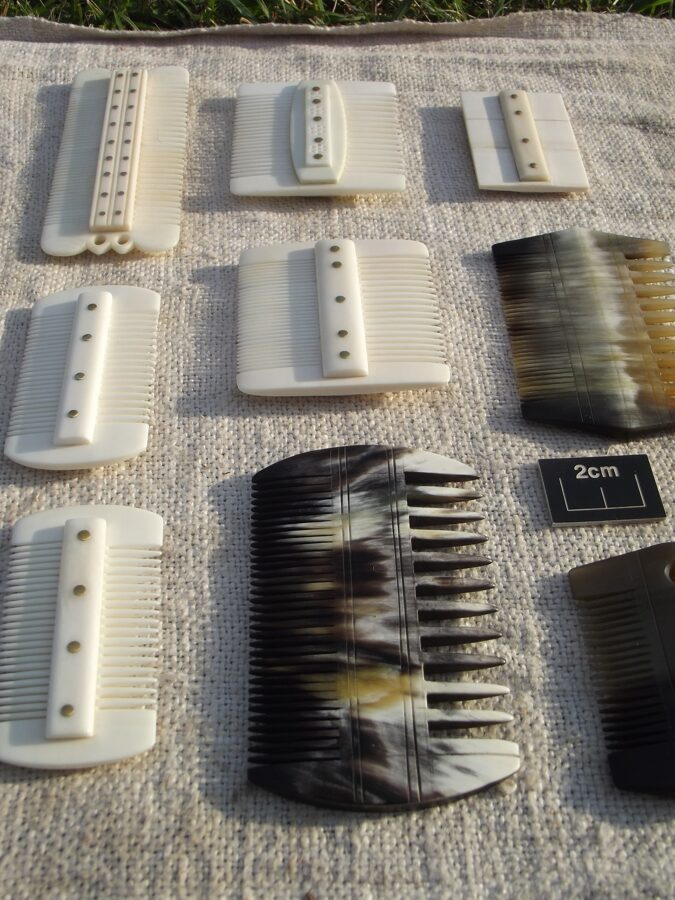 Bone and horn combs